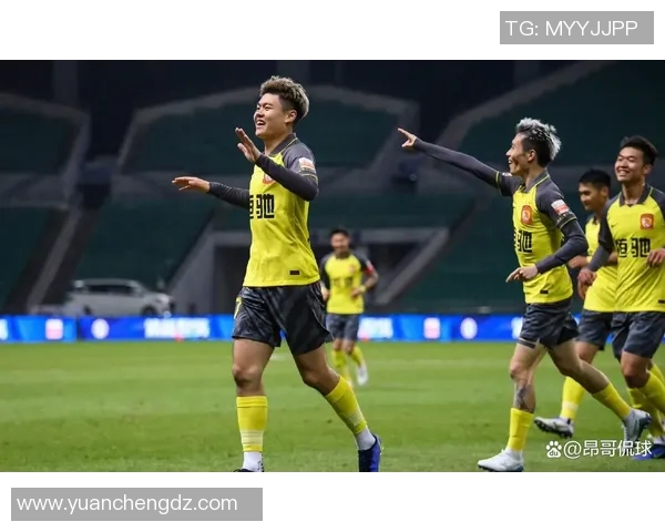 广东与新疆总决赛精彩对决比分揭晓引发球迷热议